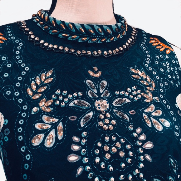 Stunning blue printed beaded dress - Picture 5 of 6